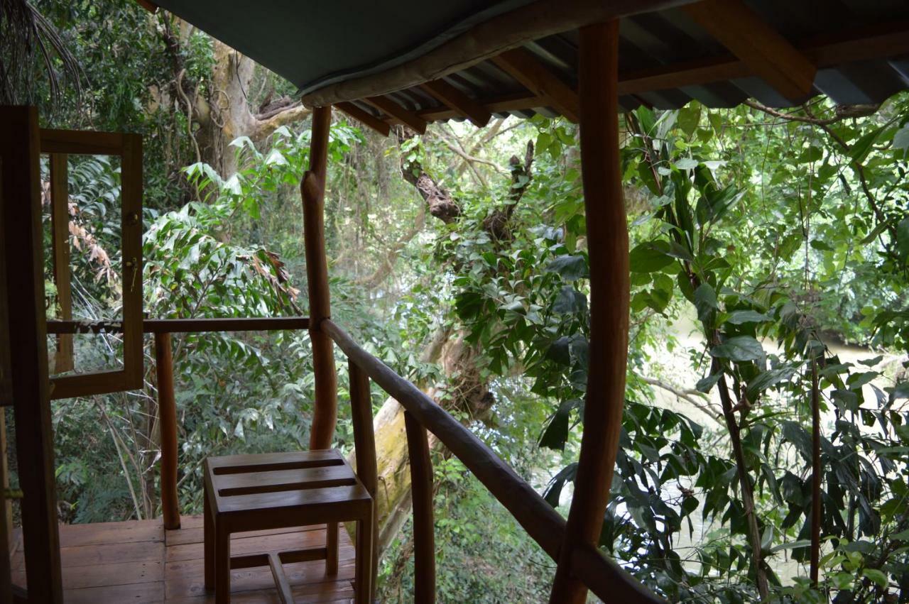 Kumbuk Tree House Villa Tissamaharama Eksteriør bilde